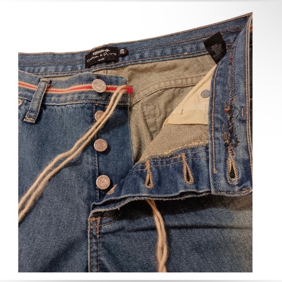 VINTAGE 90s Y2K Jeans 31x31 Artsy
Patched Applique Size 29 Fade Distressed
Denim - Picture 5 of 6